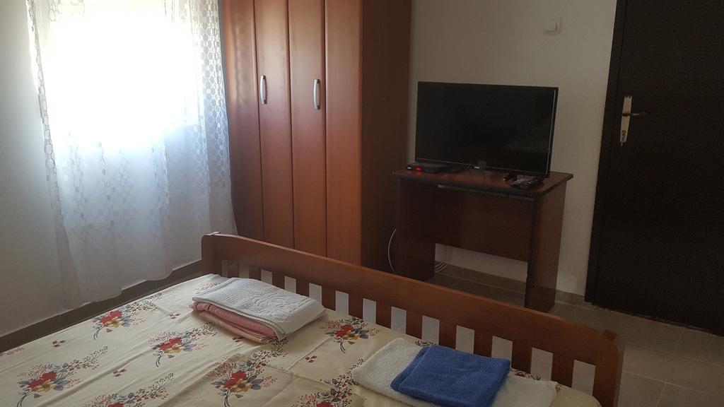Apartments Diva Dobra Voda Exterior photo